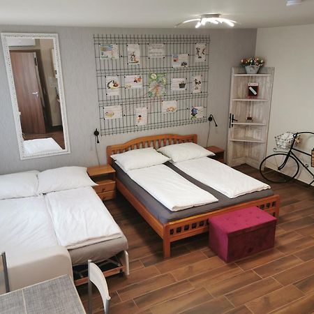 Bee You Apartman Hajdúszoboszló Exteriör bild